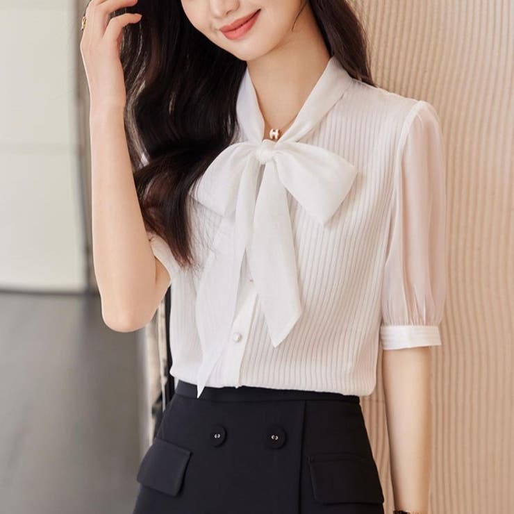 シフォン袖とリボンタイが上品に映える、フェミニンシアー素材半袖ブラウス 春 春服 | maison de LATIR | 詳細画像2 