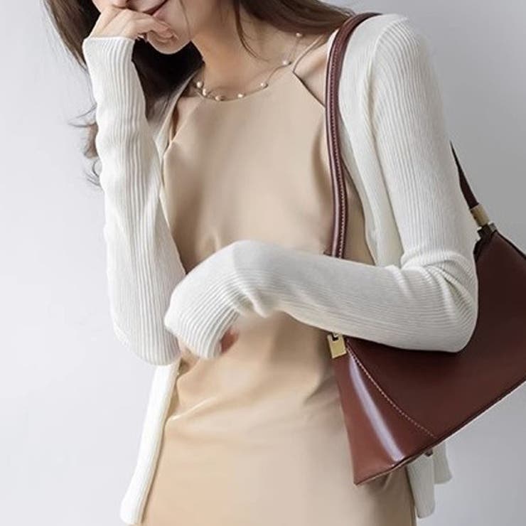 ホワイト | 季節の変わり目に便利なリブニットVネックカーディガン ニットカーデ 長袖 | maison de LATIR