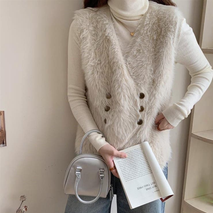 スタイリングのアクセントになるファーベスト アウター ベスト | maison de LATIR | 詳細画像3 