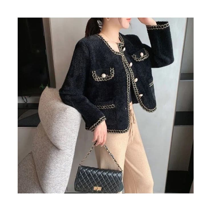 コーデを上品に仕上げるパールボタンニットカーディガン ゴールドボタン 秋 | maison de LATIR | 詳細画像2 