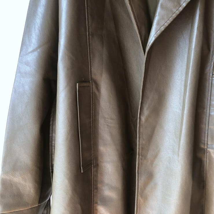 ガウン風の着こなしでこなれ感を出すフェイクレザースタンドカラーコート | maison de LATIR | 詳細画像10 