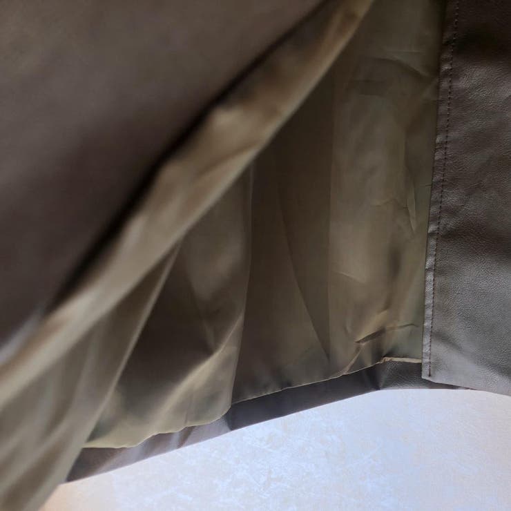 ガウン風の着こなしでこなれ感を出すフェイクレザースタンドカラーコート | maison de LATIR | 詳細画像13 