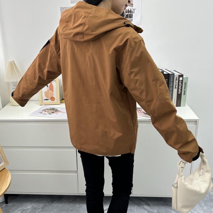 機能性の高いマウンテンジャケット ジャケット アウター[品番