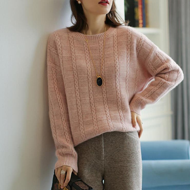 ピンク | すっきりとした印象で1枚でもインナーとしても活躍するクルーネックニット トップス… | maison de LATIR