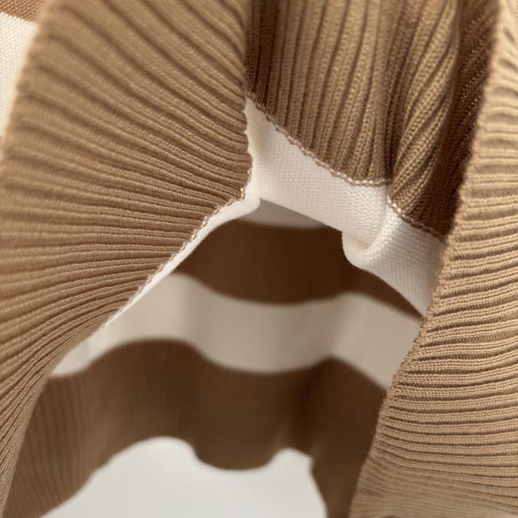 メリハリあるカラーリングでスッキリ決まるニットプルオーバー クロスオーバーVネッ… | maison de LATIR | 詳細画像12 