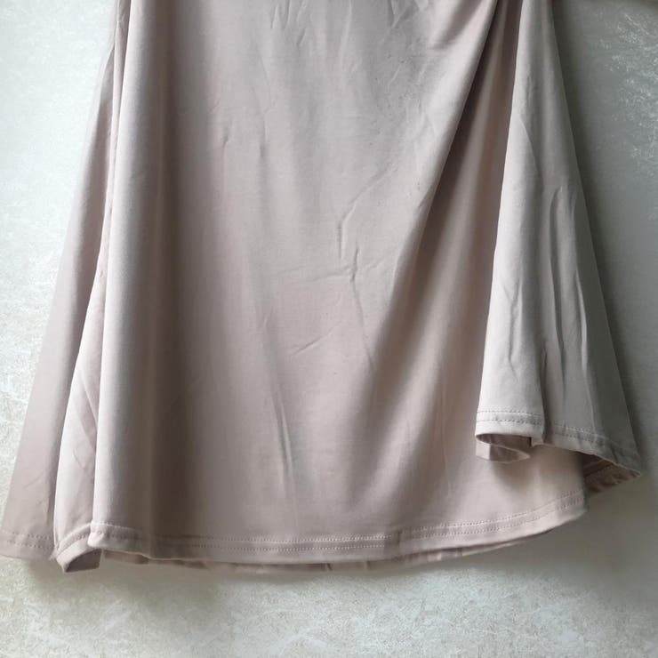 上品シルエット程よくボディラインに沿うオフショルフレアワンピース ロング丈 長袖 | maison de LATIR | 詳細画像14 