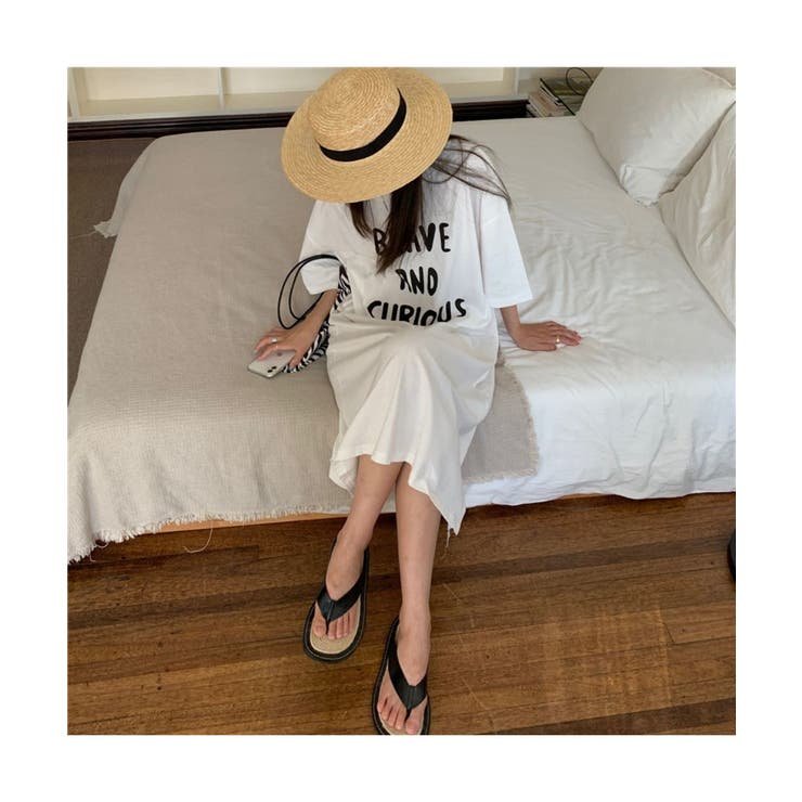 1枚でラフに着られるフロントプリントTシャツワンピース 裾スリット 半袖 | maison de LATIR | 詳細画像5 