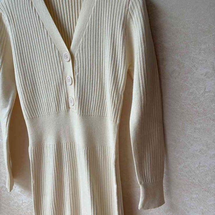 柔らかい風合いで心地よく綺麗にフィットするリブニットワンピース Vネック | maison de LATIR | 詳細画像14 