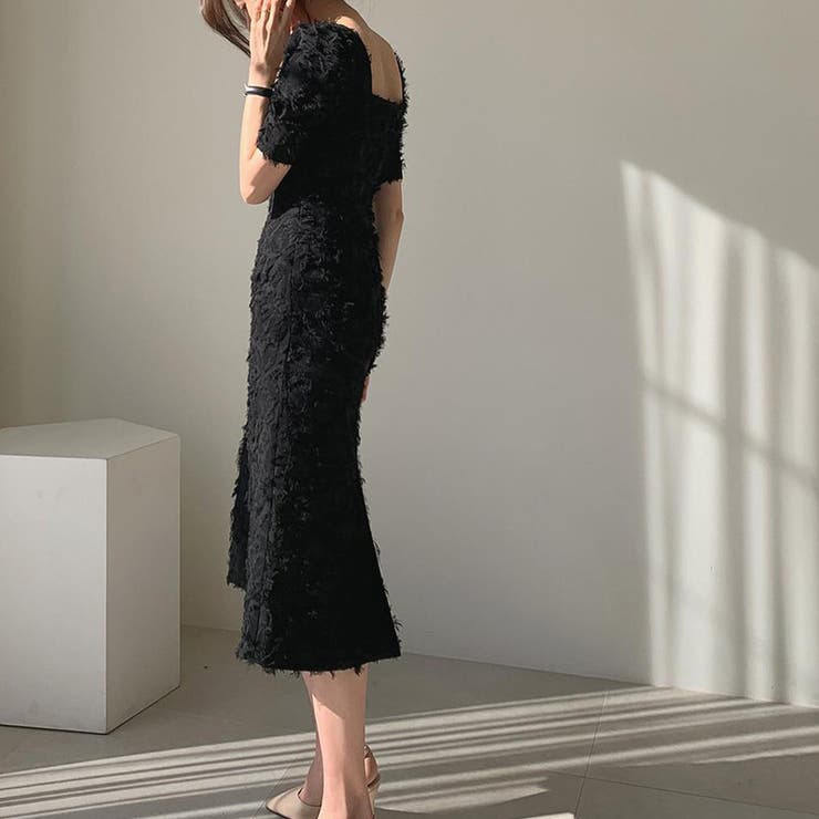 特別なシーンにぴったりなワンピース ミモレ丈 スクエアネック | maison de LATIR | 詳細画像13 