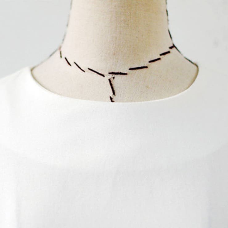 オフィススタイルに女性らしさプラス長袖トップス 袖プリーツ こなれ感 | maison de LATIR | 詳細画像10 