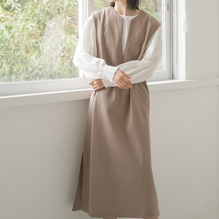 シンプルデザインで幅広いアイテムとのレイヤードを楽しめるキーネックベストロング丈… | maison de LATIR | 詳細画像3 