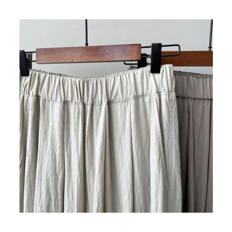 ゆったりシルエットでこなれ感たっぷりのドレープワイドパンツ 秋 涼しい | maison de LATIR | 詳細画像11 