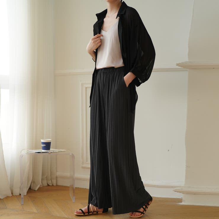 春も綺麗に。上品上質美脚プリーツワイドパンツ 春服 リラックス