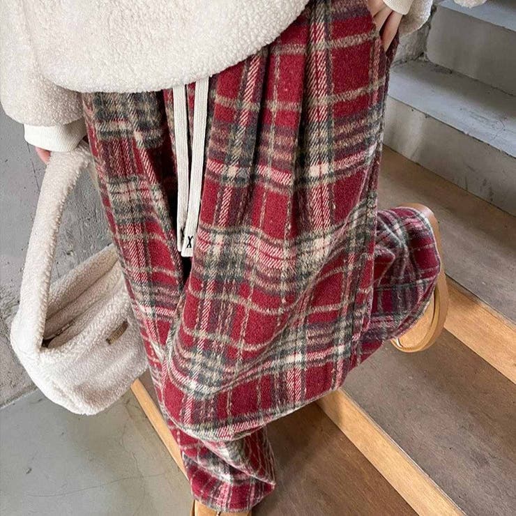 程よい厚みで柔らかく包み込まれるような着心地のチェック柄ワイドパンツ ウェストゴ… | maison de LATIR | 詳細画像8 