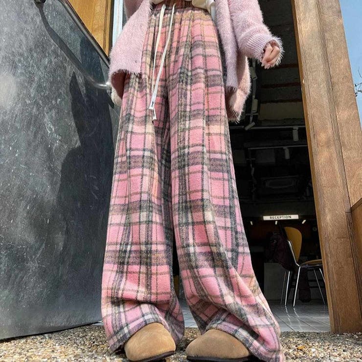 ピンク | 程よい厚みで柔らかく包み込まれるような着心地のチェック柄ワイドパンツ ウェストゴ… | maison de LATIR