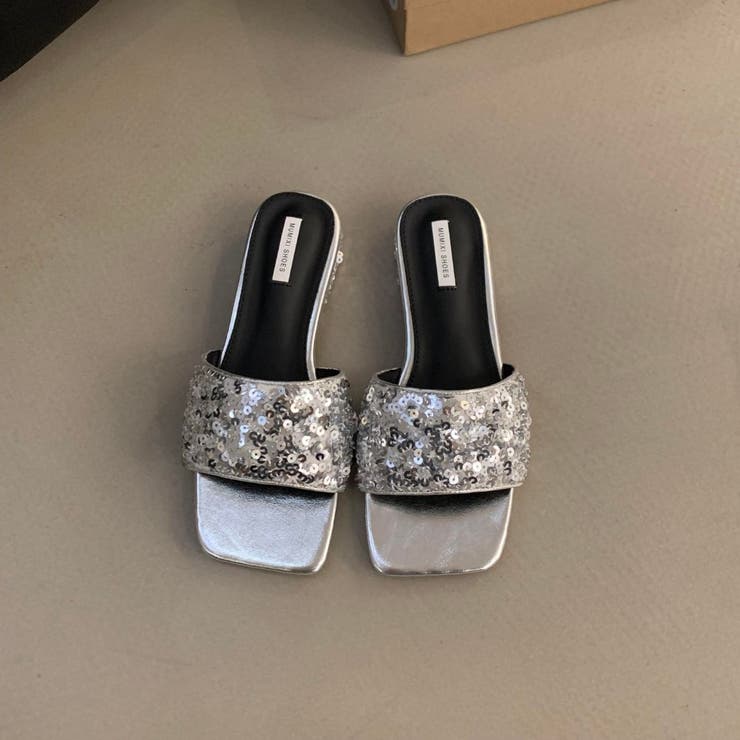 手軽に履ける長時間のお出かけも疲れにくいスパンコールサンダル シャイニー 輝き | maison de LATIR | 詳細画像14 