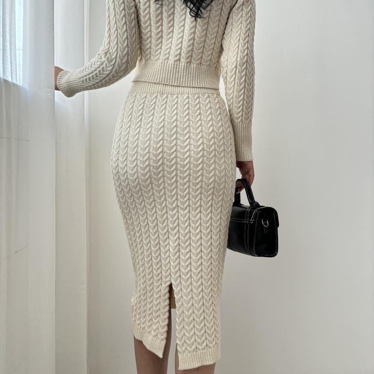 ほどよいフィット感で綺麗なライン魅せエレガントショート丈ニットトップス&ミディア… | maison de LATIR | 詳細画像4 