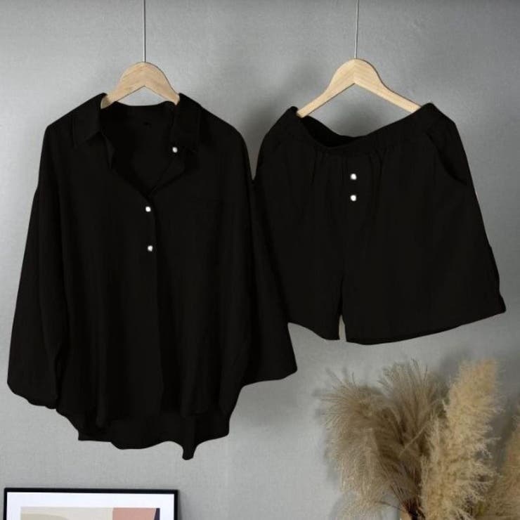 大人抜け感を演出するブラウス&ショートパンツ リラックス ラフ | maison de LATIR | 詳細画像3 