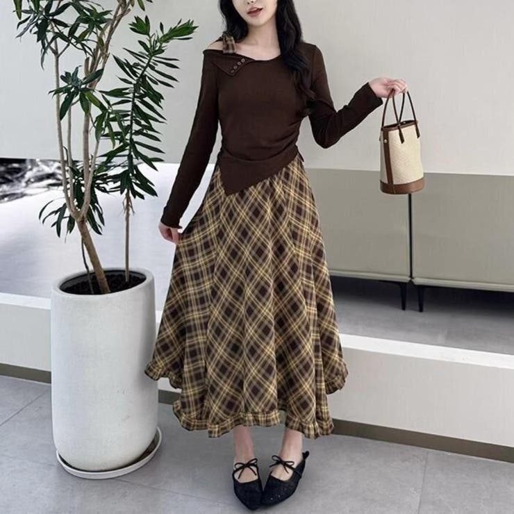 一枚で完成アシメトップス&チェック柄ロングドレープスカート アンサンブル オフィス | maison de LATIR | 詳細画像3 