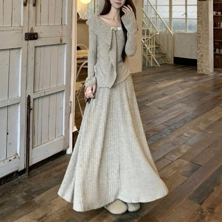 ベージュ | ナチュラルで上品なセットアップ トップス スカート | maison de LATIR