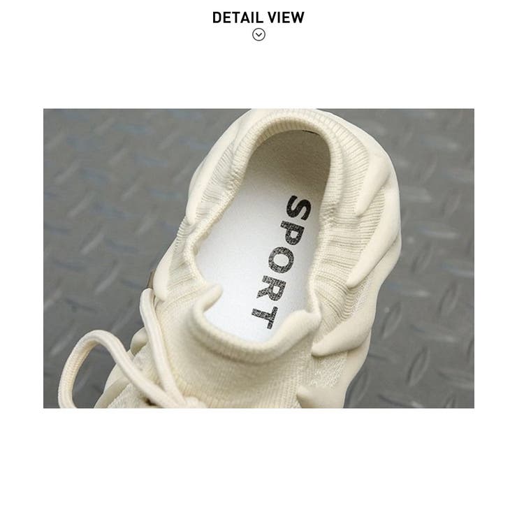 ソールデザインが目を惹くメッシュランニングシューズ 秋 スポーツ