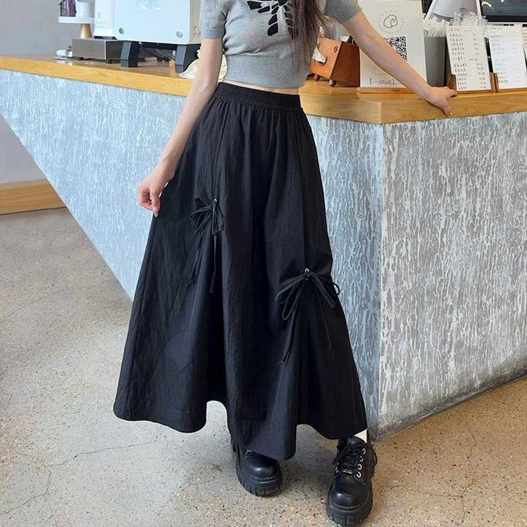 ブラック | 揺れるたび、さりげなく可愛いリボンアクセントギャザーロングスカート オフィス オ… | maison de LATIR