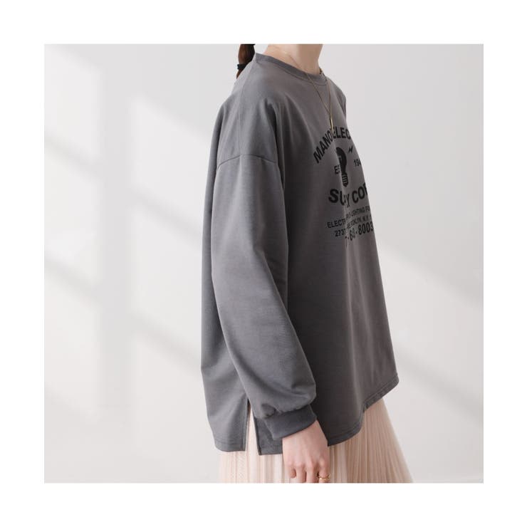 カジュアルなデザインプリントが可愛いロングTシャツ ロンT