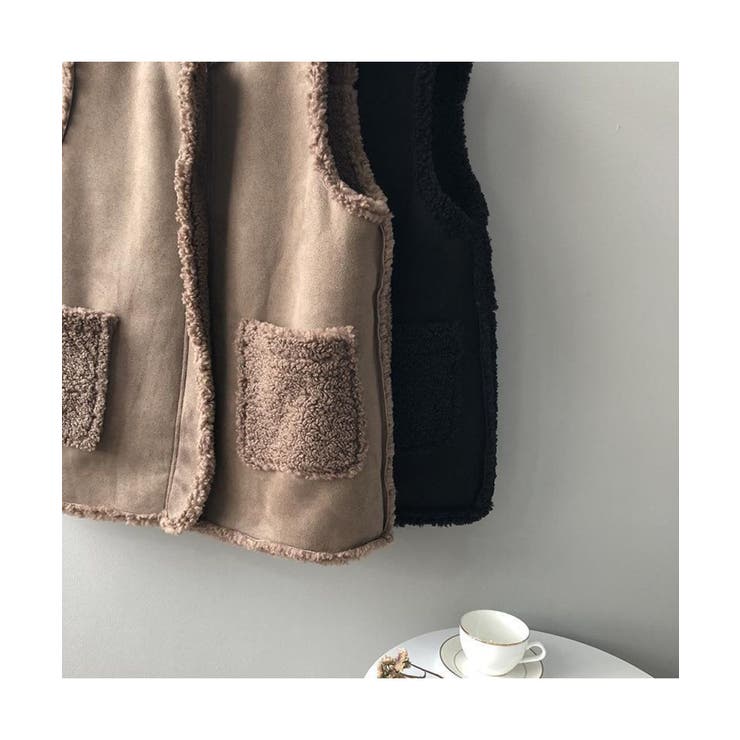 トレンド感のある大人カジュアルに仕上げるムートン風リバーシブルジレ ベスト ボア | maison de LATIR | 詳細画像14 