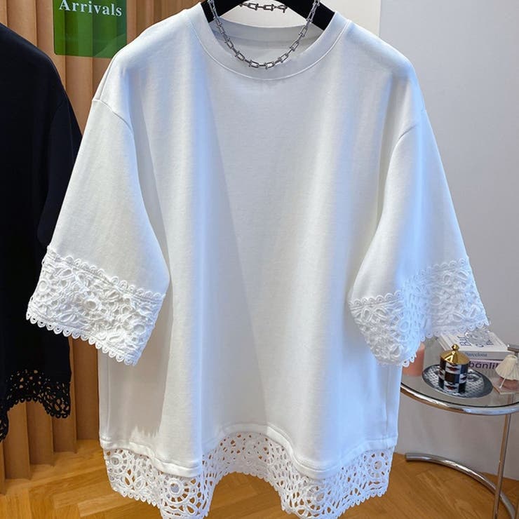 ホワイト | 着るだけで旬のオシャレが整うレース切替トップス 半袖 クルーネック | maison de LATIR