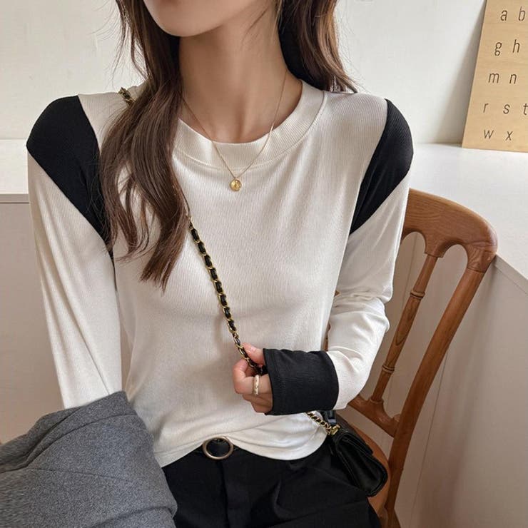 さりげない配色で上品なロングスリーブ配色レイヤードカラーブロッキングトップス シ… | maison de LATIR | 詳細画像1 