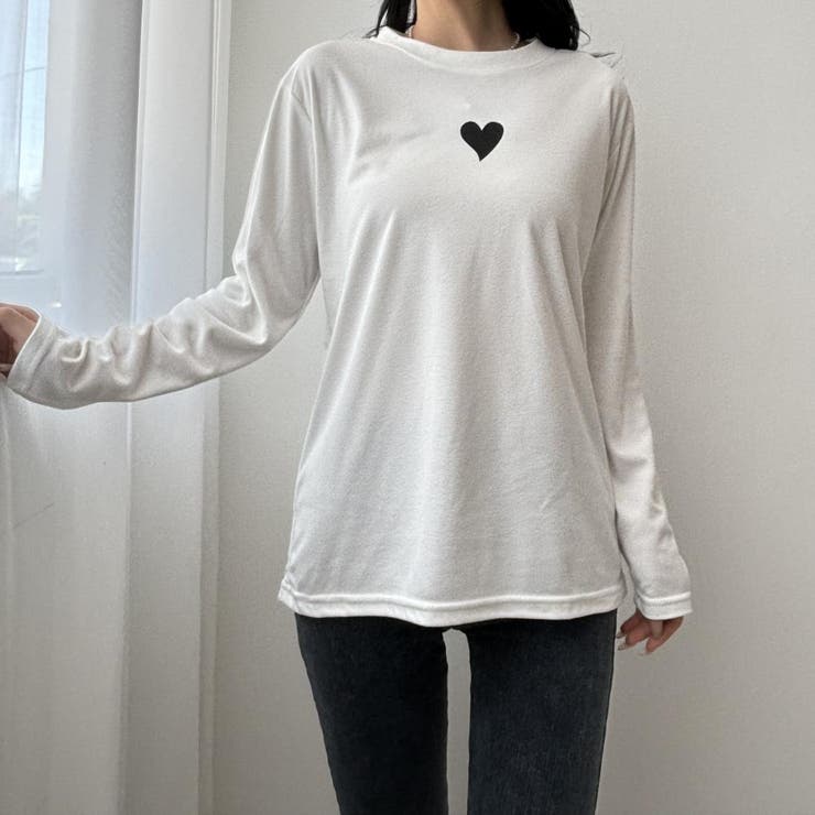 ベーシックフォルムにハートのアクセントが大人可愛いラウンドネックトップス カット… | maison de LATIR | 詳細画像3 