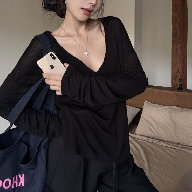 季節の変わり目にも大活躍シアートップス 長袖 Vネック | maison de LATIR | 詳細画像3 