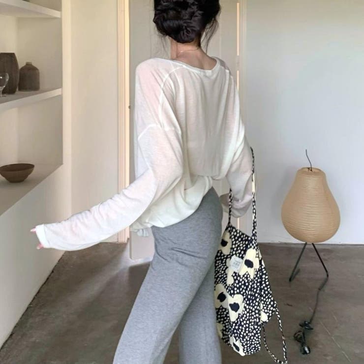 季節の変わり目にも大活躍シアートップス 長袖 Vネック | maison de LATIR | 詳細画像7 