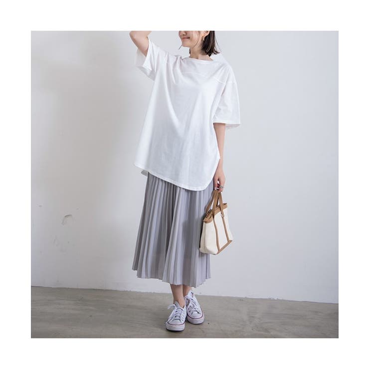 トレンドのゆるかわコーデに！サイドスリット半袖ビッグTシャツ カジュアル シンプル | maison de LATIR | 詳細画像4 