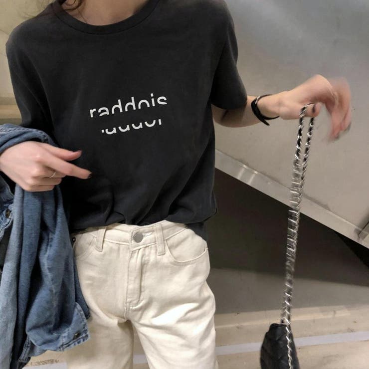 大人カジュアルにぴったりなワンポイントデザイン刺繍ハーフスリーブTシャツ | maison de LATIR | 詳細画像2 
