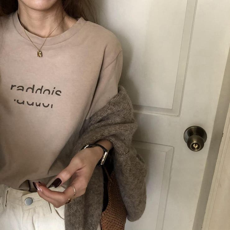ブラウン | 大人カジュアルにぴったりなワンポイントデザイン刺繍ハーフスリーブTシャツ | maison de LATIR