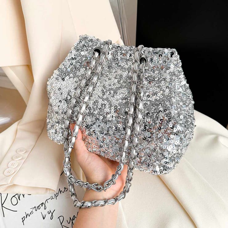 どんなスタイルにも華を添えるスパンコールチェーンショルダーバッグ 巾着型バッグ … | maison de LATIR | 詳細画像26 