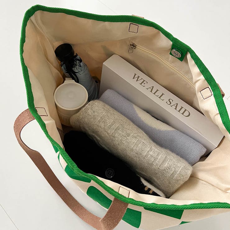 コーデのアクセントにぴったりな全面プリントデザインキャンバストートバッグ 大容量 | maison de LATIR | 詳細画像38 