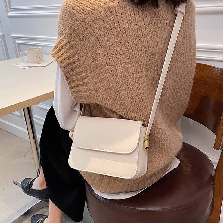 ベーシックなデザインが重宝するショルダーバッグ ストラップ調整可 肩掛け | maison de LATIR | 詳細画像9 