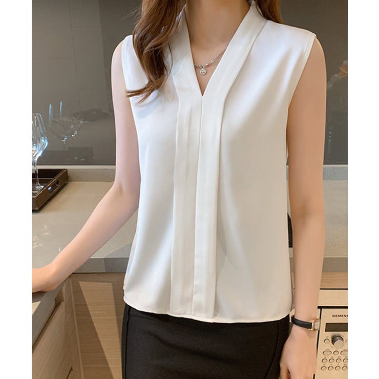 エレガントなコーデに仕上がるノースリーブシフォンブラウス Vネック 秋 | maison de LATIR | 詳細画像4 