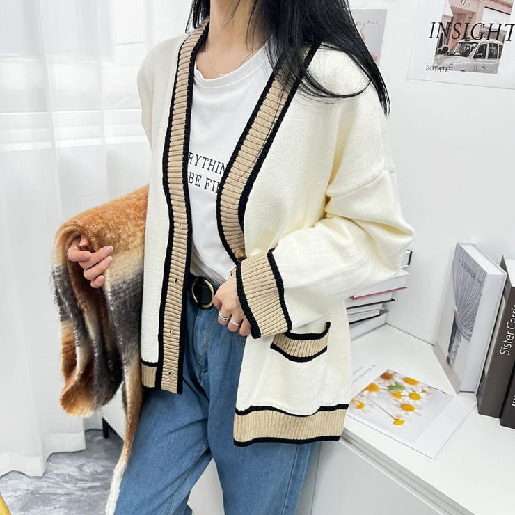 オーバーサイズのVネックカーディガン 配色ライン 個性的 | maison de LATIR | 詳細画像12 