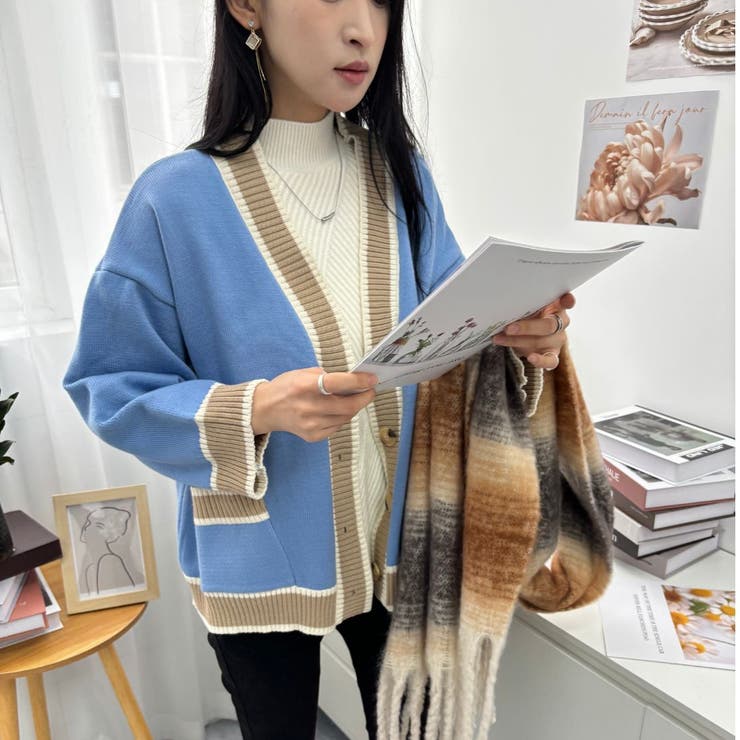 オーバーサイズのVネックカーディガン 配色ライン 個性的 | maison de LATIR | 詳細画像33 