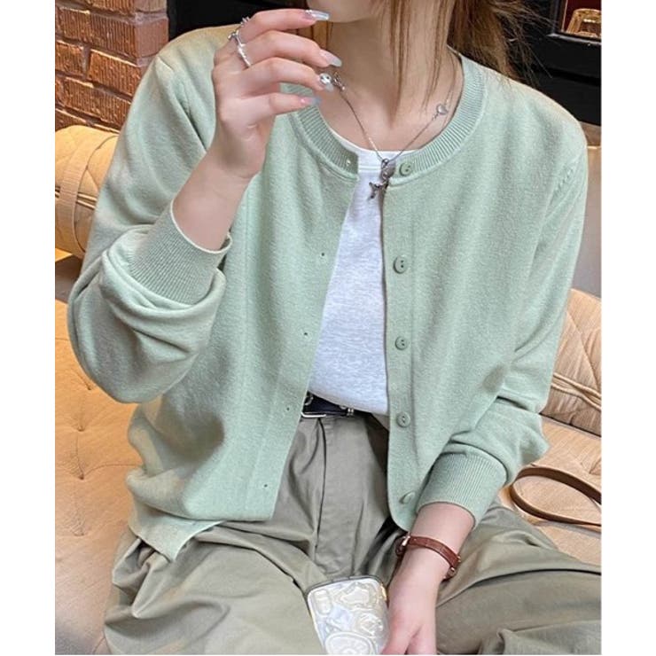 冬に使えるシンプルながらもトレンド感もあるクルーネックカーディガン トップス 羽… | maison de LATIR | 詳細画像25 