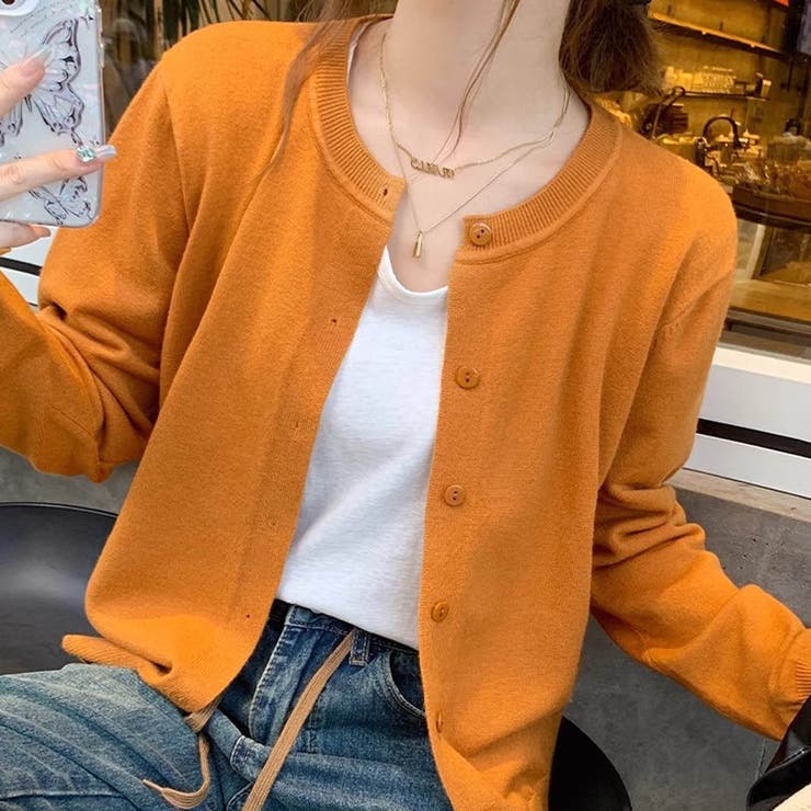 オレンジ | 冬に使えるシンプルながらもトレンド感もあるクルーネックカーディガン トップス 羽… | maison de LATIR