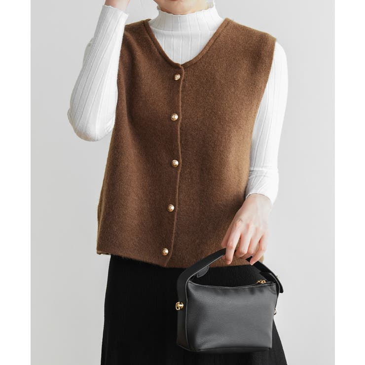 柔らかな生地でフレンチカジュアルを楽しめるノーカラーベスト トップス アウター | maison de LATIR | 詳細画像19 