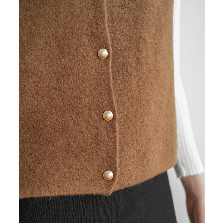 柔らかな生地でフレンチカジュアルを楽しめるノーカラーベスト トップス アウター | maison de LATIR | 詳細画像24 