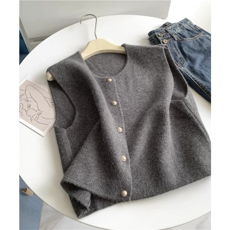 柔らかな生地でフレンチカジュアルを楽しめるノーカラーベスト トップス アウター | maison de LATIR | 詳細画像27 