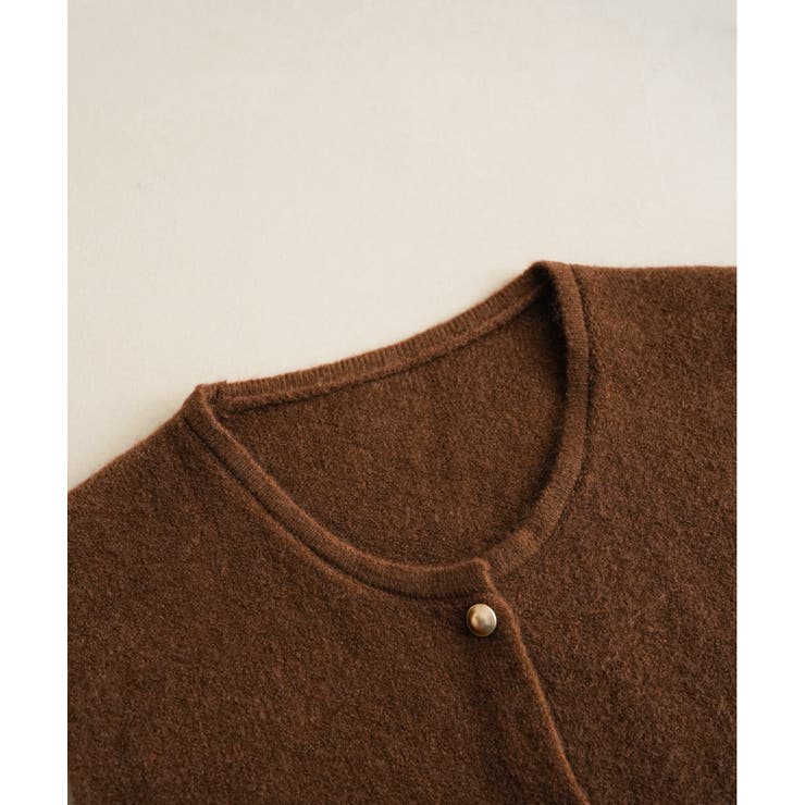 柔らかな生地でフレンチカジュアルを楽しめるノーカラーベスト トップス アウター | maison de LATIR | 詳細画像40 