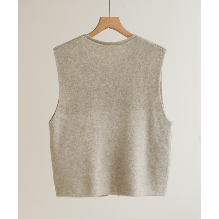 柔らかな生地でフレンチカジュアルを楽しめるノーカラーベスト トップス アウター | maison de LATIR | 詳細画像57 