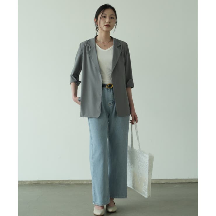 秋の冷房UV対策に◎シャツ感覚で羽織れる秋服にぴったりの薄手